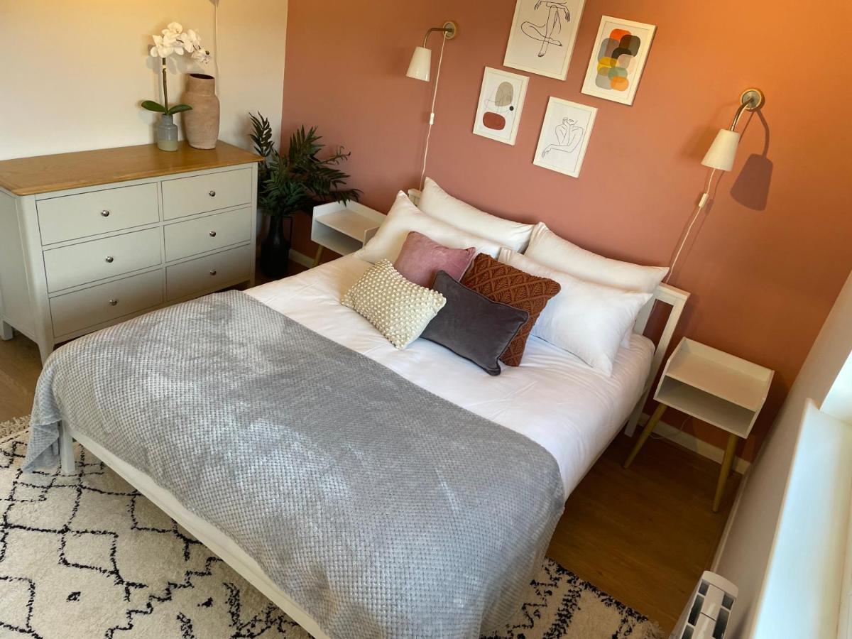 Relaxing 3-Bedroom Home Портрі Екстер'єр фото